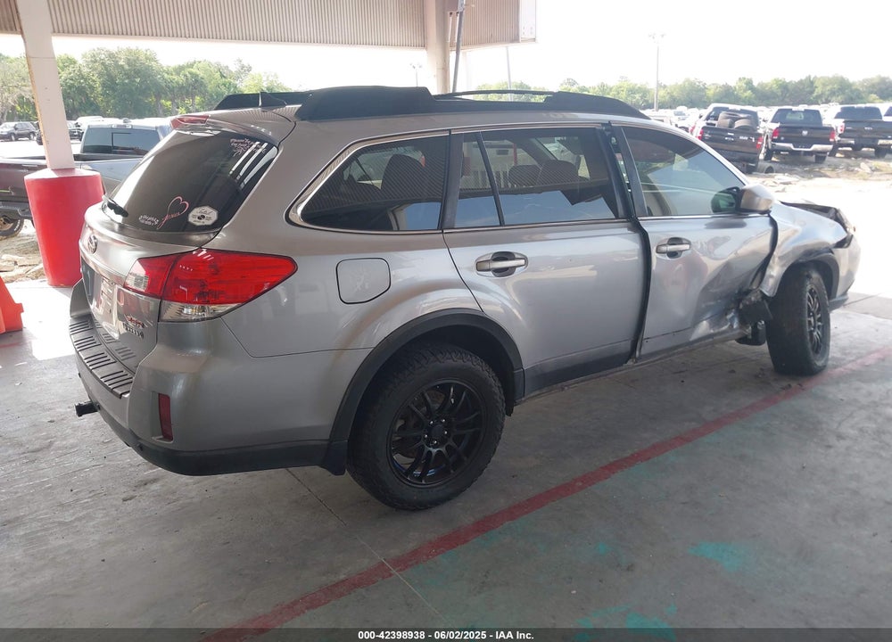 2011 SUBARU OUTBACK 3.6R LIMITED VIN: 4S4BRDJC5B2346580