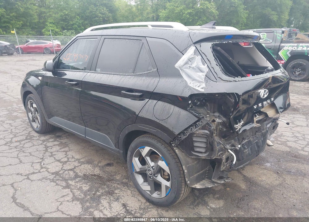 2022 HYUNDAI VENUE SEL VIN: KMHRC8A36NU138157