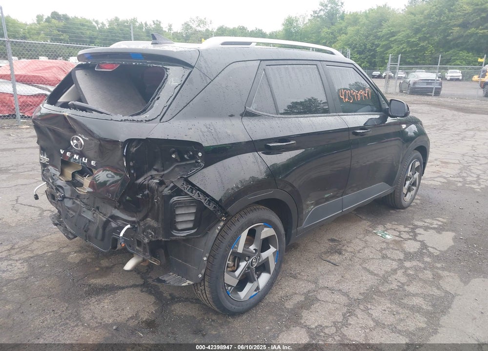 2022 HYUNDAI VENUE SEL VIN: KMHRC8A36NU138157