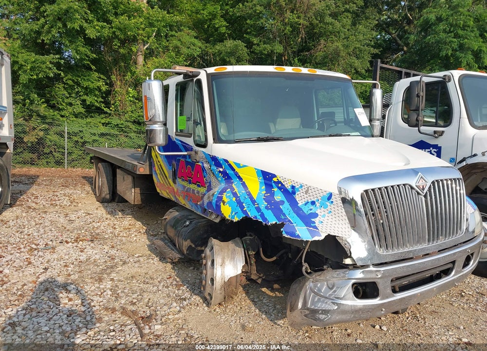 2005 INTERNATIONAL 4000 4300 VIN: 1HTMMAAL35H135585
