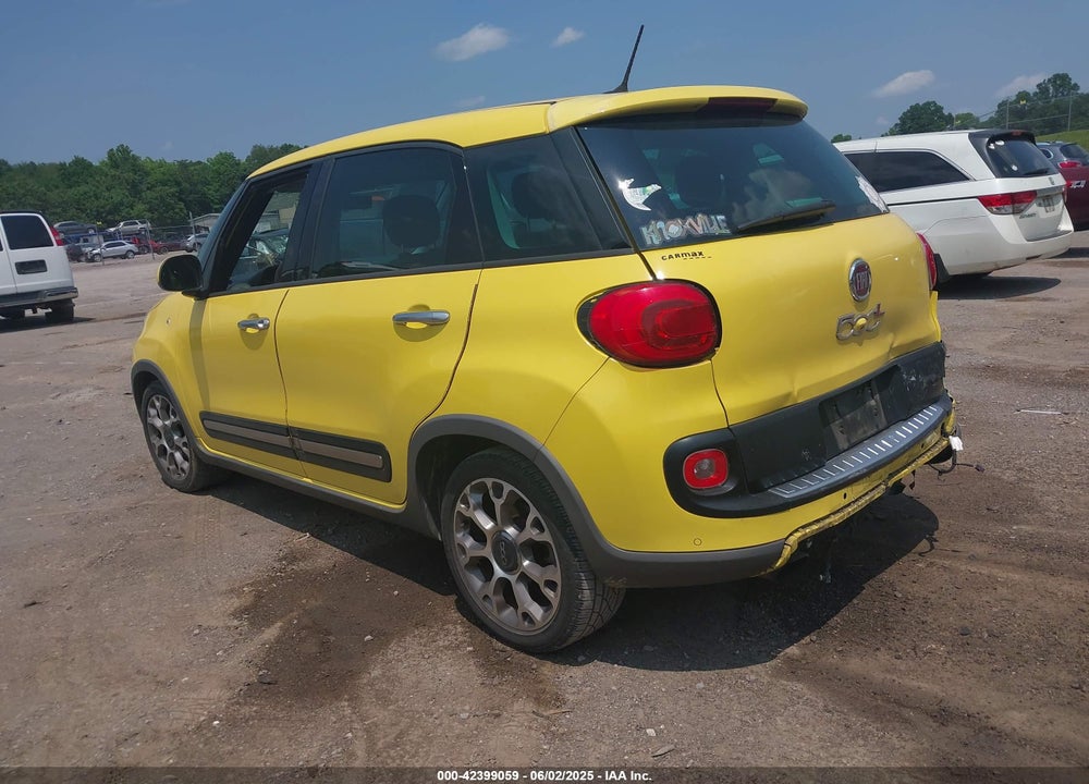 2014 FIAT 500L TREKKING VIN: ZFBCFADH3EZ018967