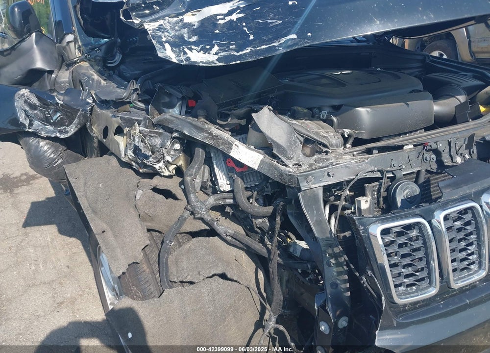 2018 JEEP GRAND CHEROKEE VIN: 1C4RJFAG2JC507081