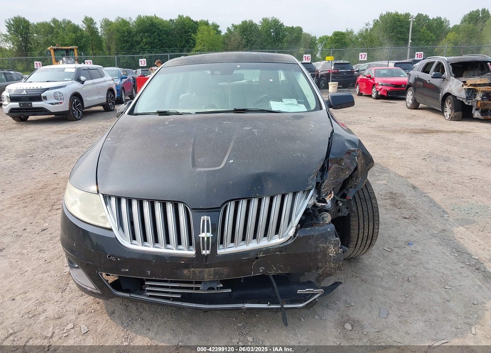 2009 LINCOLN MKS VIN: 1LNHM93R19G611743
