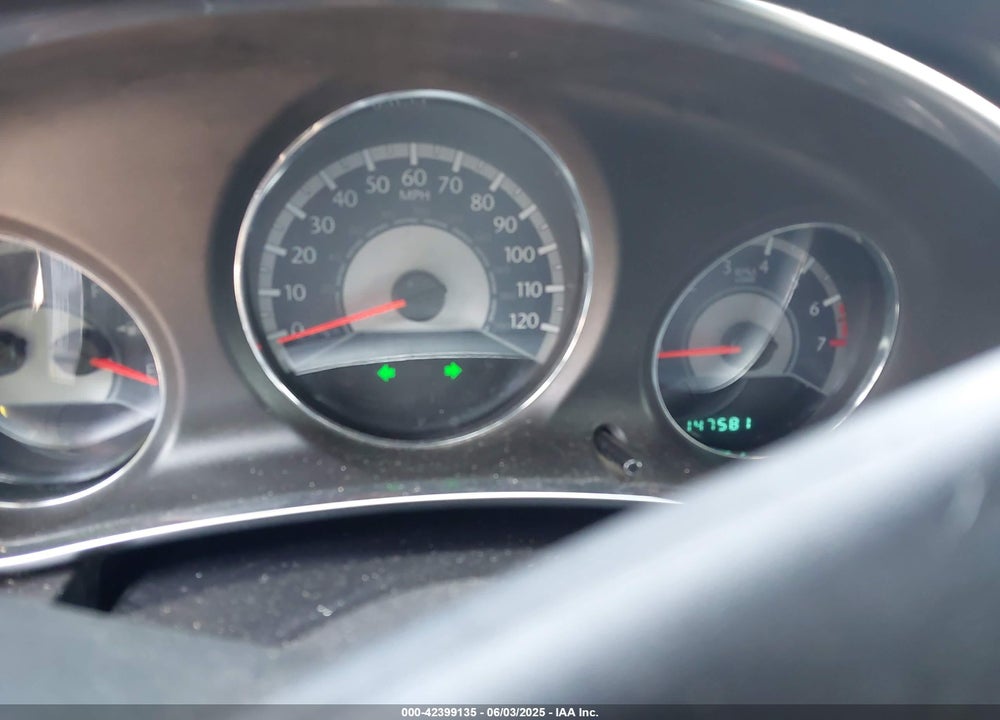 2012 CHRYSLER 200 VIN: 1C3CCBAB2CN282525