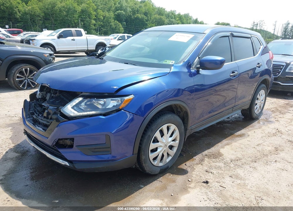 2018 NISSAN ROGUE VIN: 5N1AT2MV0JC717118