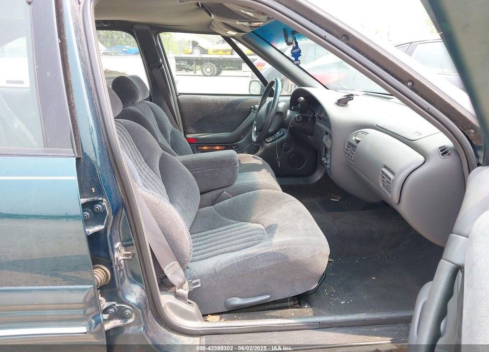 1999 PONTIAC BONNEVILLE VIN: 1G2HX52K4XH248231