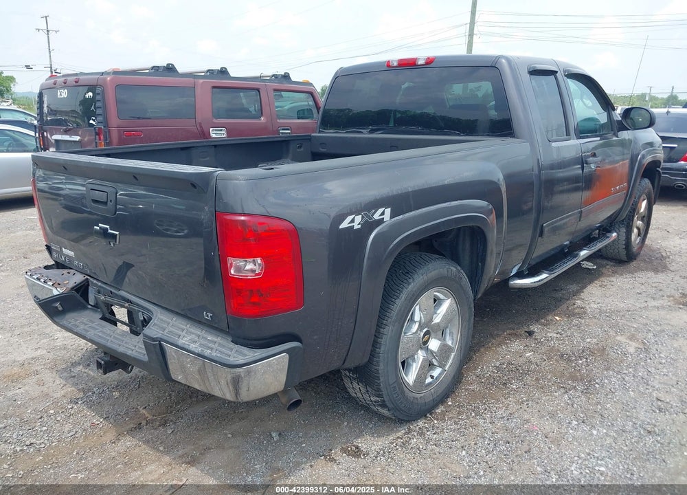 2010 CHEVROLET SILVERADO 1500 LT VIN: 1GCSKSE30AZ130309