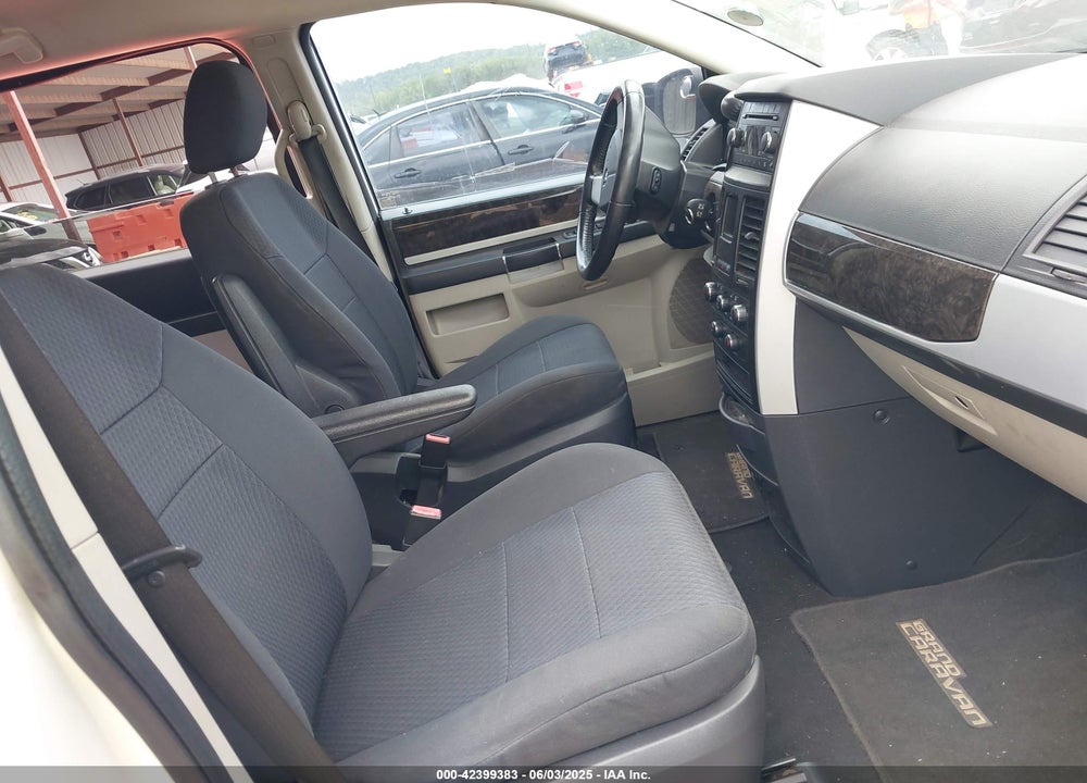 2010 DODGE GRAND CARAVAN SXT VIN: 2D4RN5D14AR100797