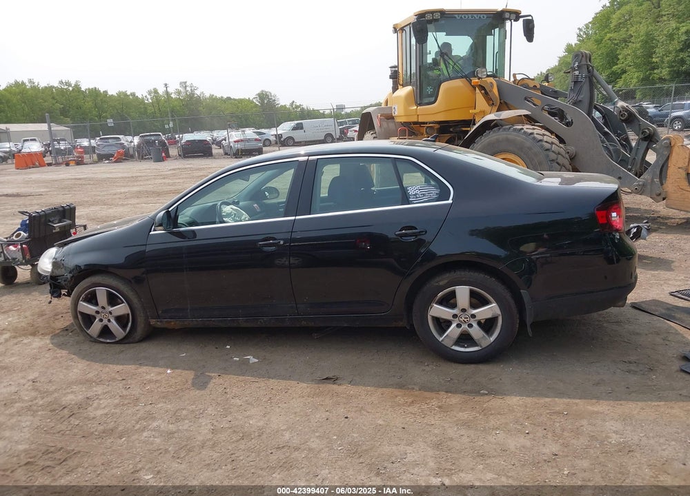 2009 VOLKSWAGEN JETTA VIN: 3VWRZ71K29M078499