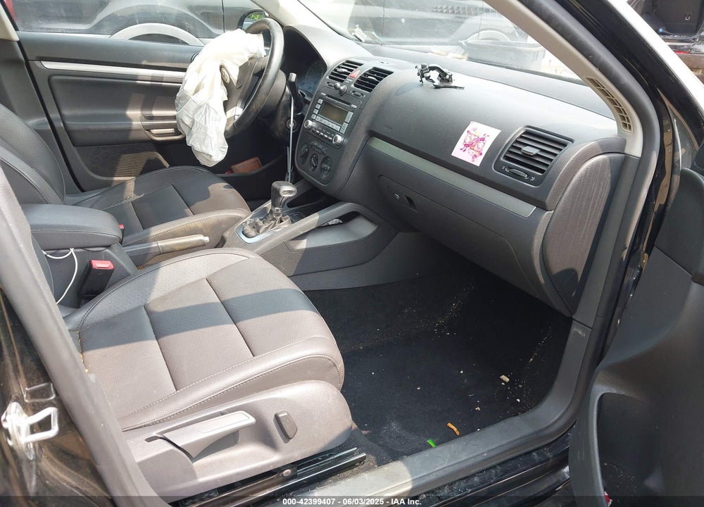 2009 VOLKSWAGEN JETTA VIN: 3VWRZ71K29M078499