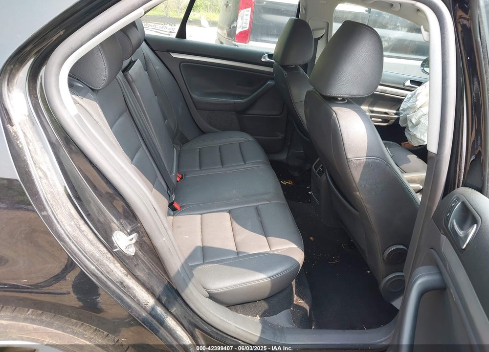 2009 VOLKSWAGEN JETTA VIN: 3VWRZ71K29M078499