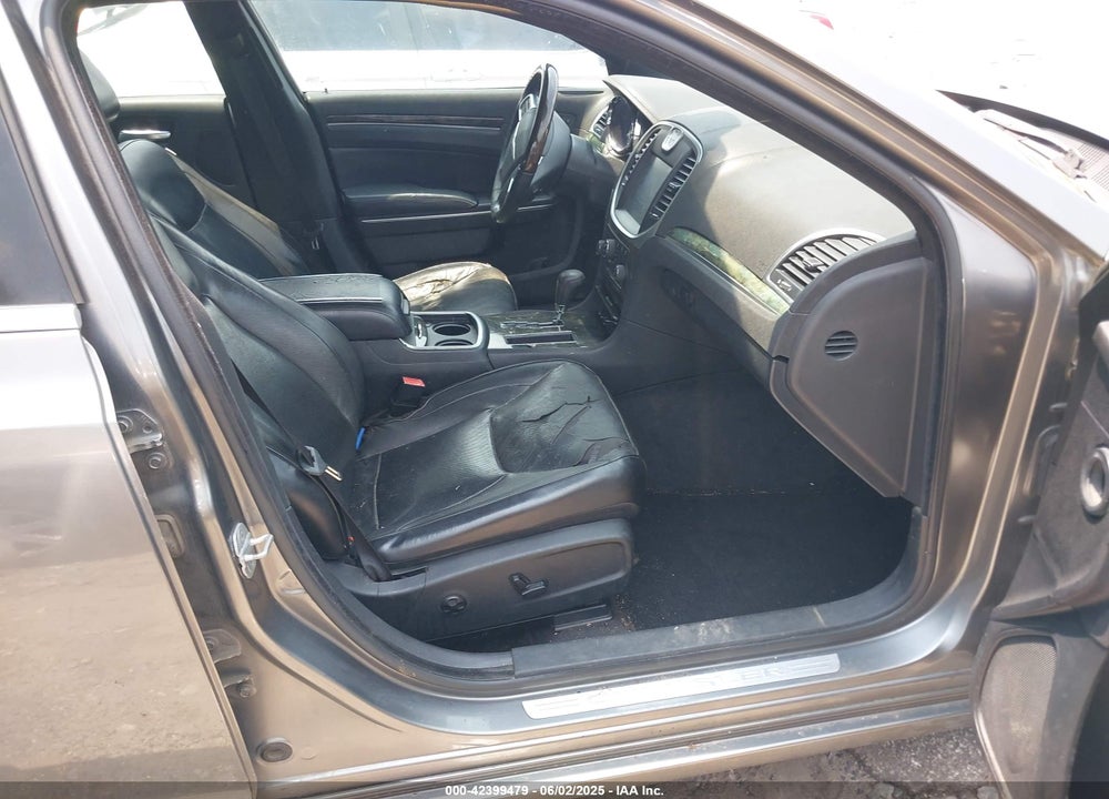 2011 CHRYSLER 300 VIN: 2C3CA6CT2BH559684