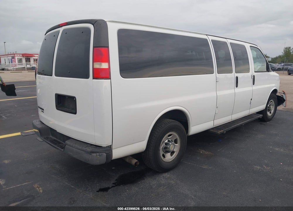 2016 CHEVROLET EXPRESS 3500 LT VIN: 1GAZGPFG6G1239033
