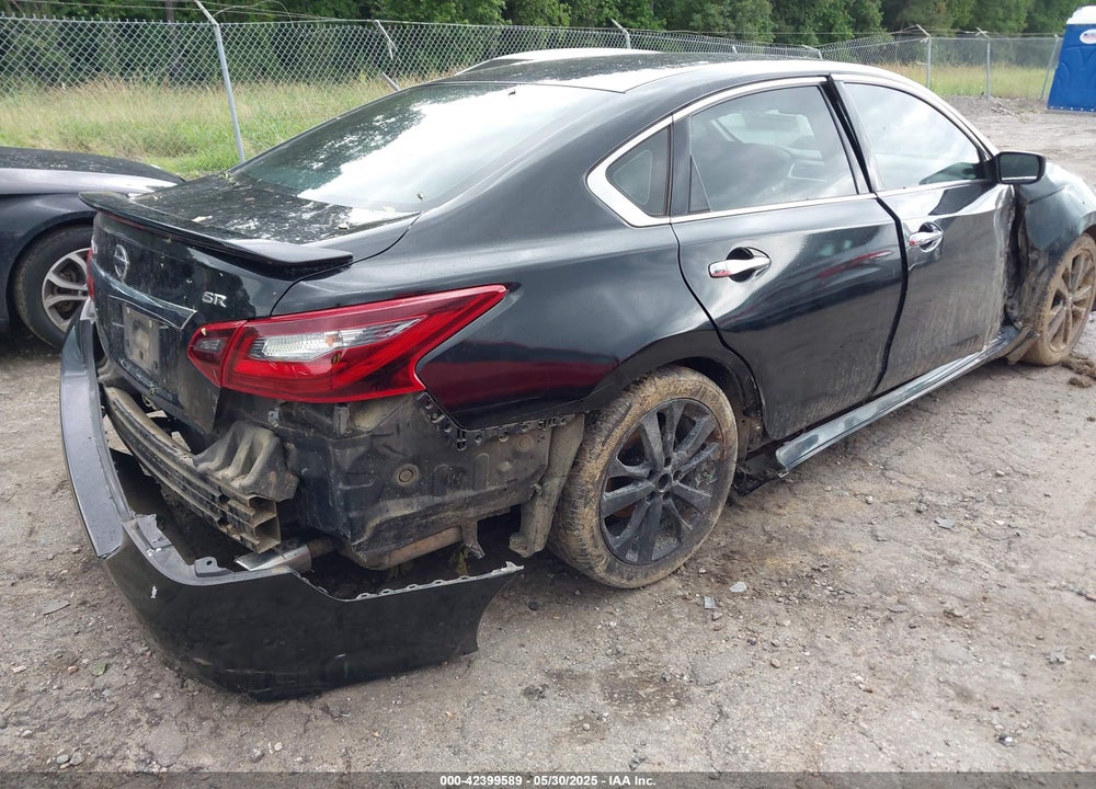 2017 NISSAN ALTIMA VIN: 1N4AL3AP3HC480415