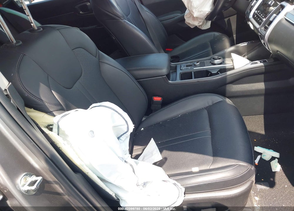 2023 KIA SORENTO HYBRID VIN: KNDRHDLG3P5140489