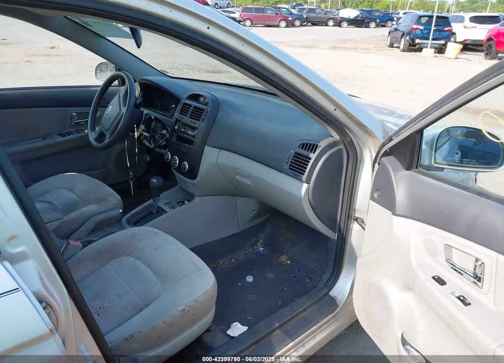 2009 KIA SPECTRA EX VIN: KNAFE222195619595