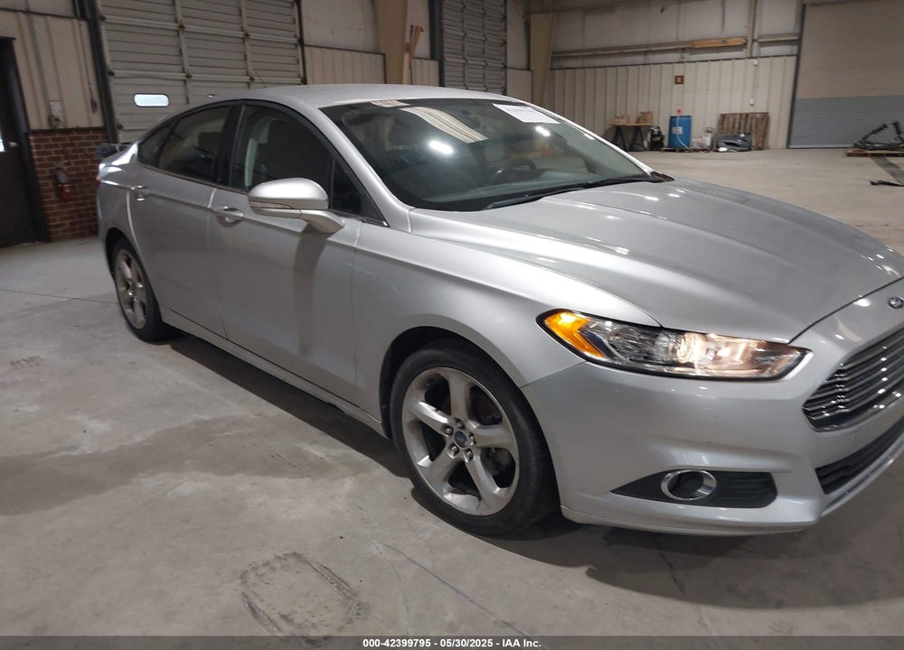 2015 FORD FUSION SE VIN: 1FA6P0HD3F5122818