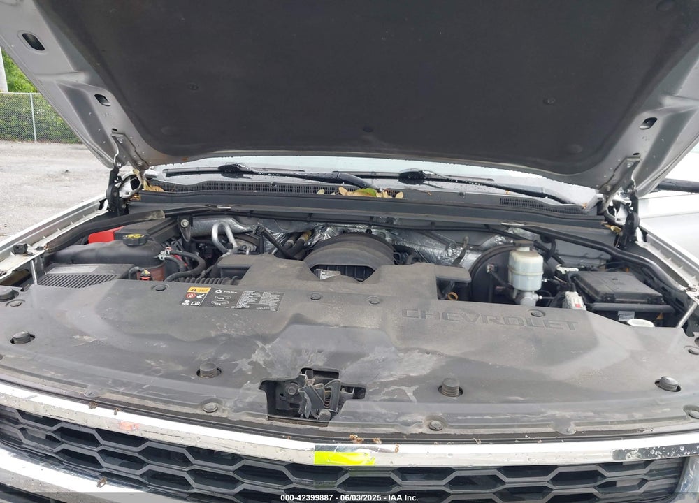 2016 CHEVROLET SUBURBAN LT VIN: 1GNSCHKCXGR111027