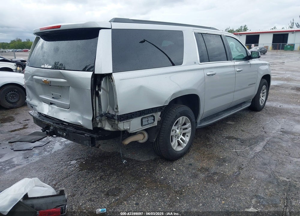 2016 CHEVROLET SUBURBAN LT VIN: 1GNSCHKCXGR111027