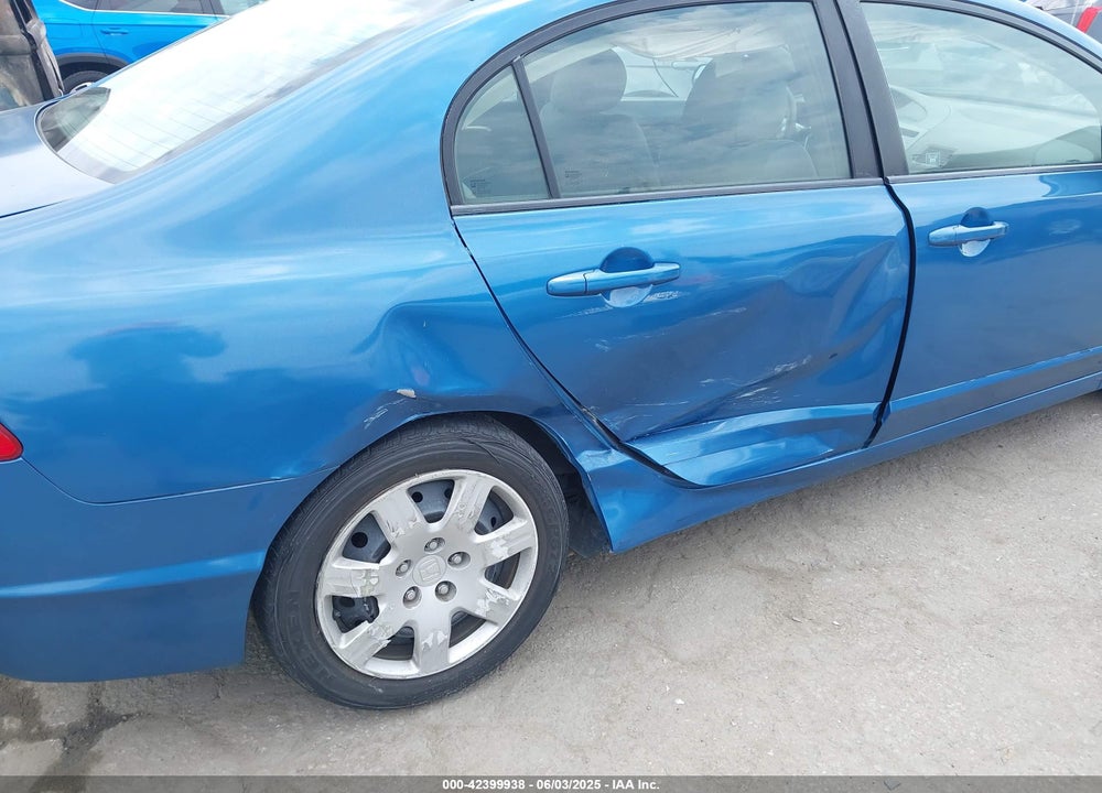 2008 HONDA CIVIC LX VIN: 2HGFA16508H517209