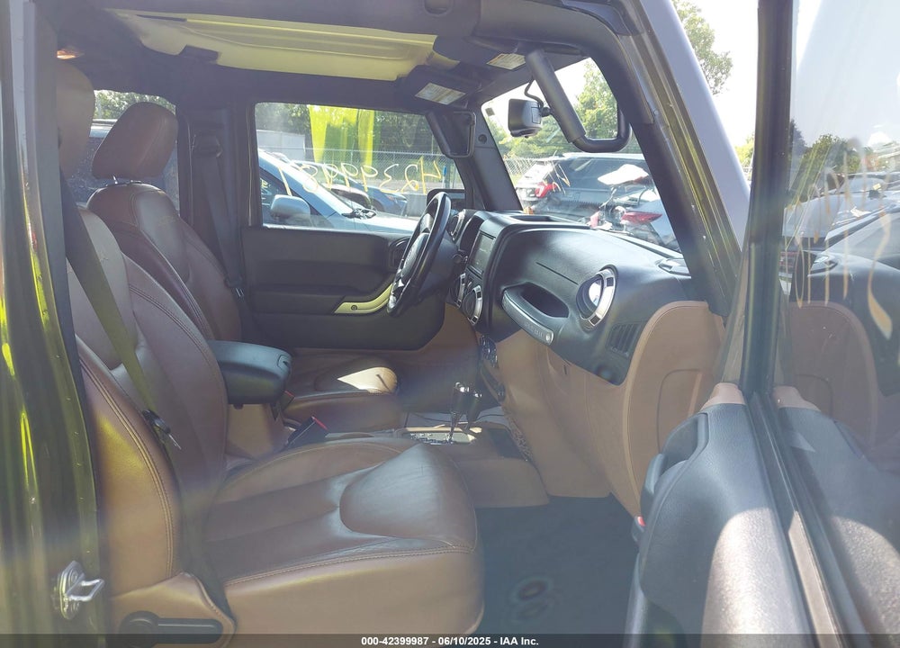 2015 JEEP WRANGLER UNLIMITED SAHARA VIN: 1C4HJWEG7FL584395