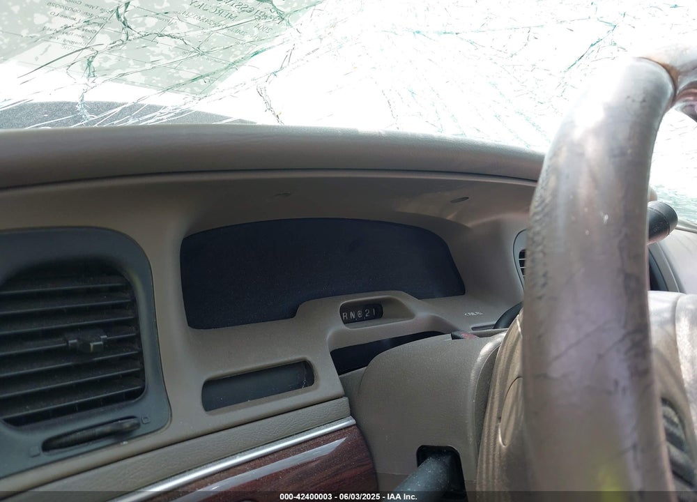 2004 MERCURY GRAND MARQUIS LS VIN: 2MEFM75W24X635442