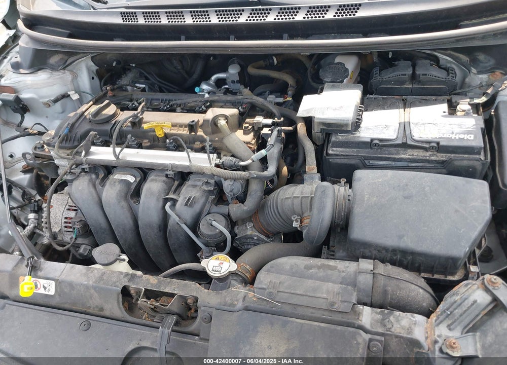 2016 HYUNDAI ELANTRA VIN: 5NPDH4AE0GH685707