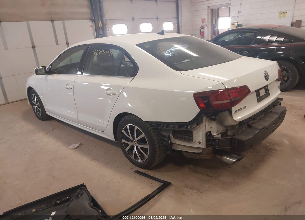 2017 VOLKSWAGEN JETTA VIN: 3VWDB7AJ5HM257527