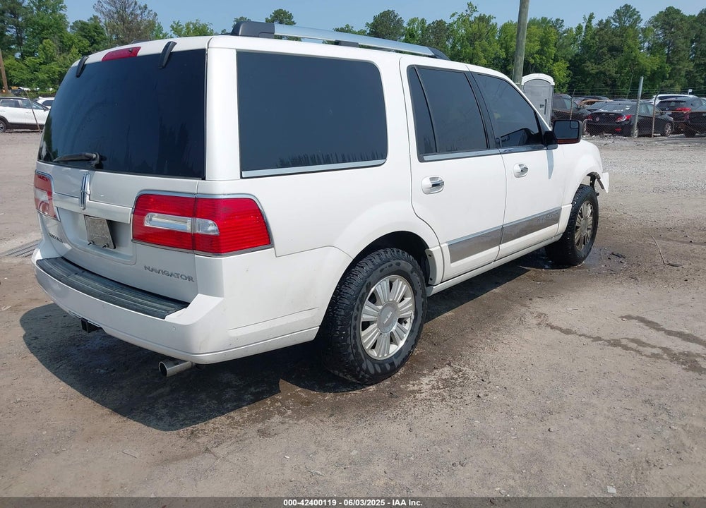 2013 LINCOLN NAVIGATOR VIN: 5LMJJ2J58DEL01480