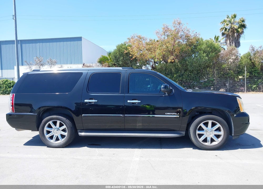 2011 GMC YUKON XL 1500 VIN: 1GKS1MEF9BR175909