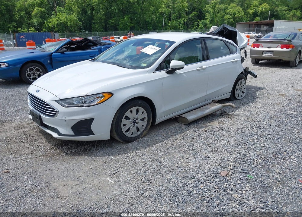 2019 FORD FUSION VIN: 3FA6P0G74KR102497