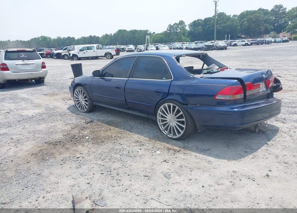 2002 HONDA ACCORD 2.3 LX VIN: 1HGCG56402A174052