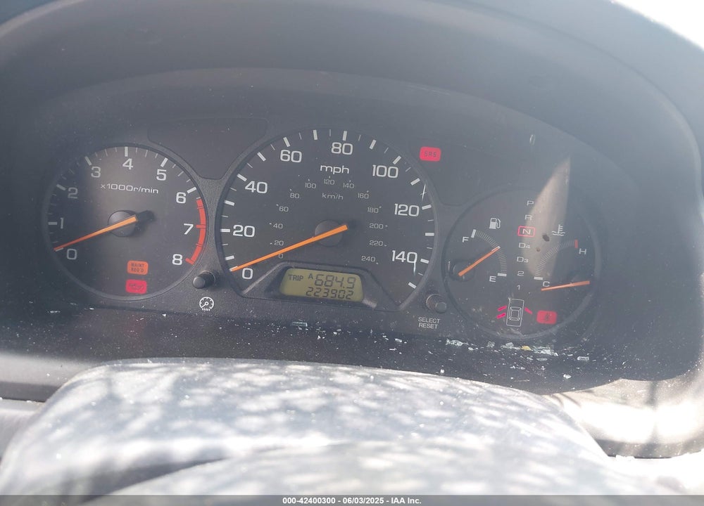 2002 HONDA ACCORD 2.3 LX VIN: 1HGCG56402A174052