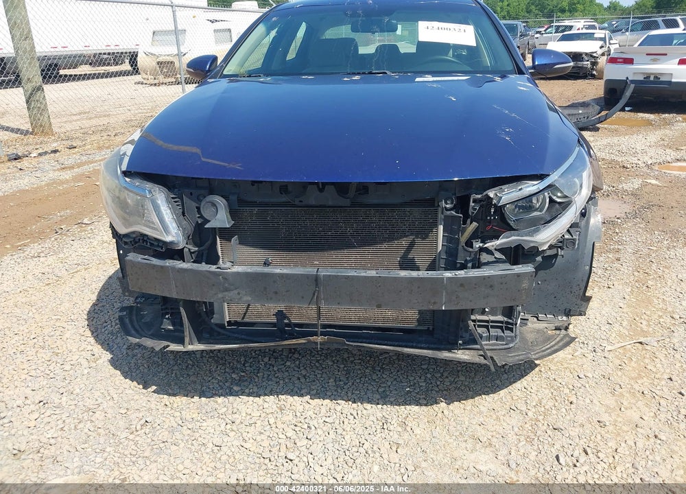 2018 KIA OPTIMA VIN: 5XXGT4L38JG229819