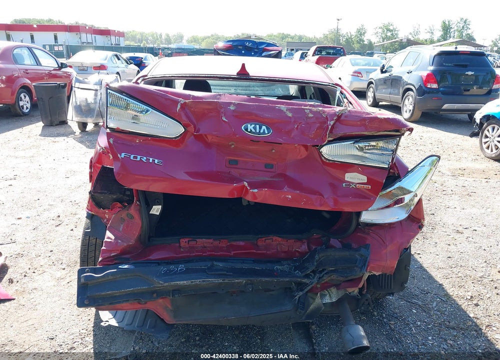 2014 KIA FORTE VIN: KNAFX4A86E5154740