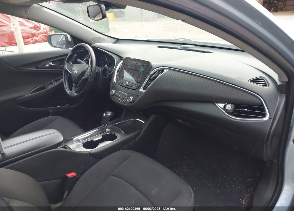 2018 CHEVROLET MALIBU VIN: 1G1ZD5ST4JF180994