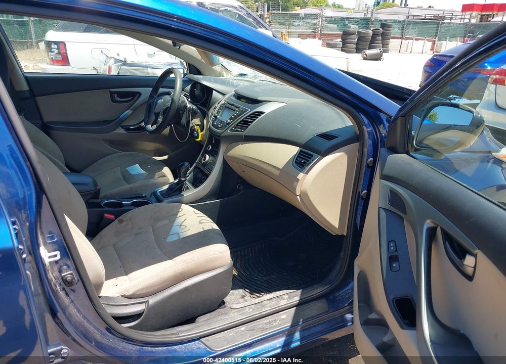 2015 HYUNDAI ELANTRA VIN: 5NPDH4AE8FH598863