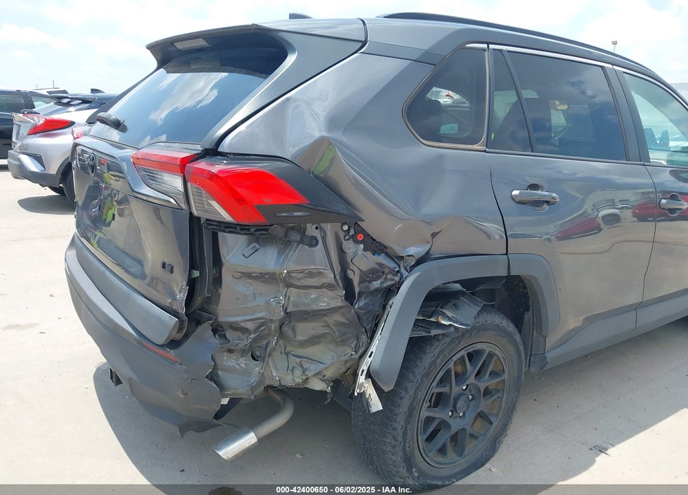 2021 TOYOTA RAV4 VIN: 2T3H1RFV9MC172246