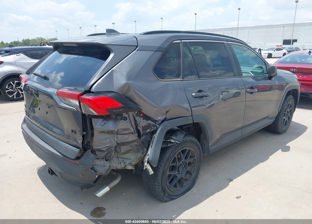 2021 TOYOTA RAV4 VIN: 2T3H1RFV9MC172246