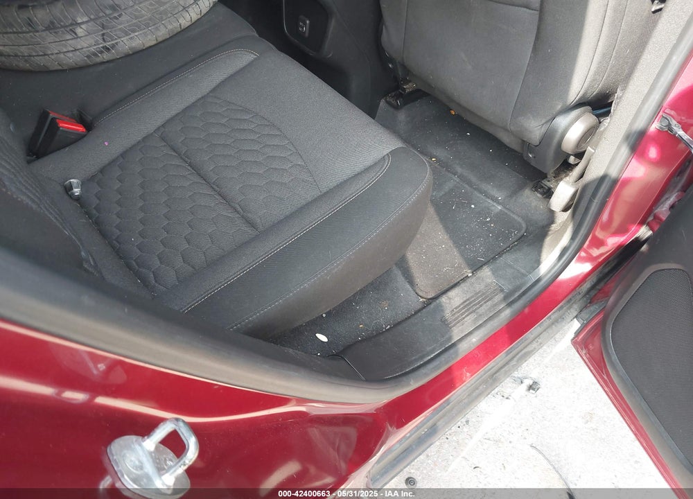 2019 CHEVROLET EQUINOX VIN: 2GNAXKEV3K6292292
