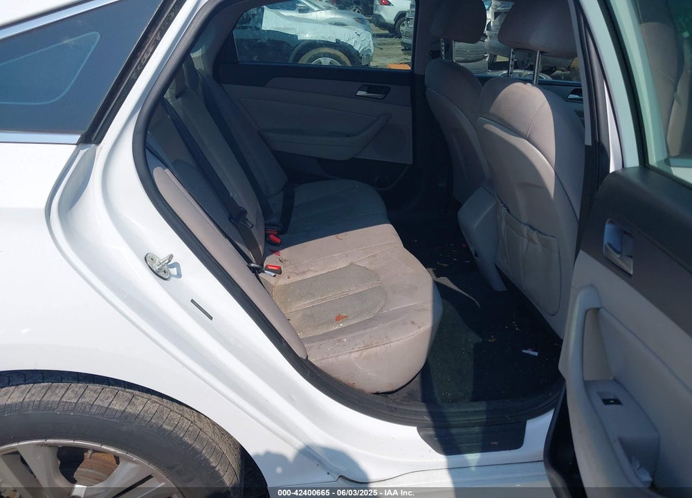 2018 HYUNDAI SONATA VIN: 5NPE34AF8JH613933