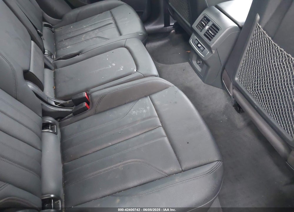 2020 AUDI Q5 VIN: WA1ANAFY6L2105007