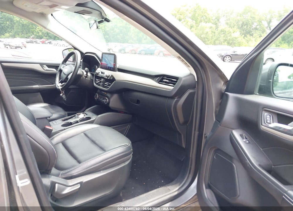2021 FORD ESCAPE VIN: 1FMCU0CZ5MUA69935