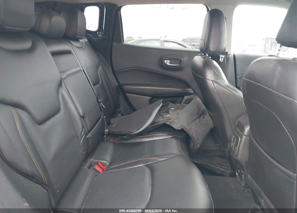 2018 JEEP COMPASS VIN: 3C4NJDCB8JT206081