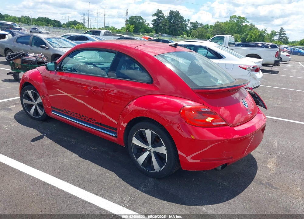 2012 VOLKSWAGEN BEETLE VIN: 3VWVA7AT8CM605905