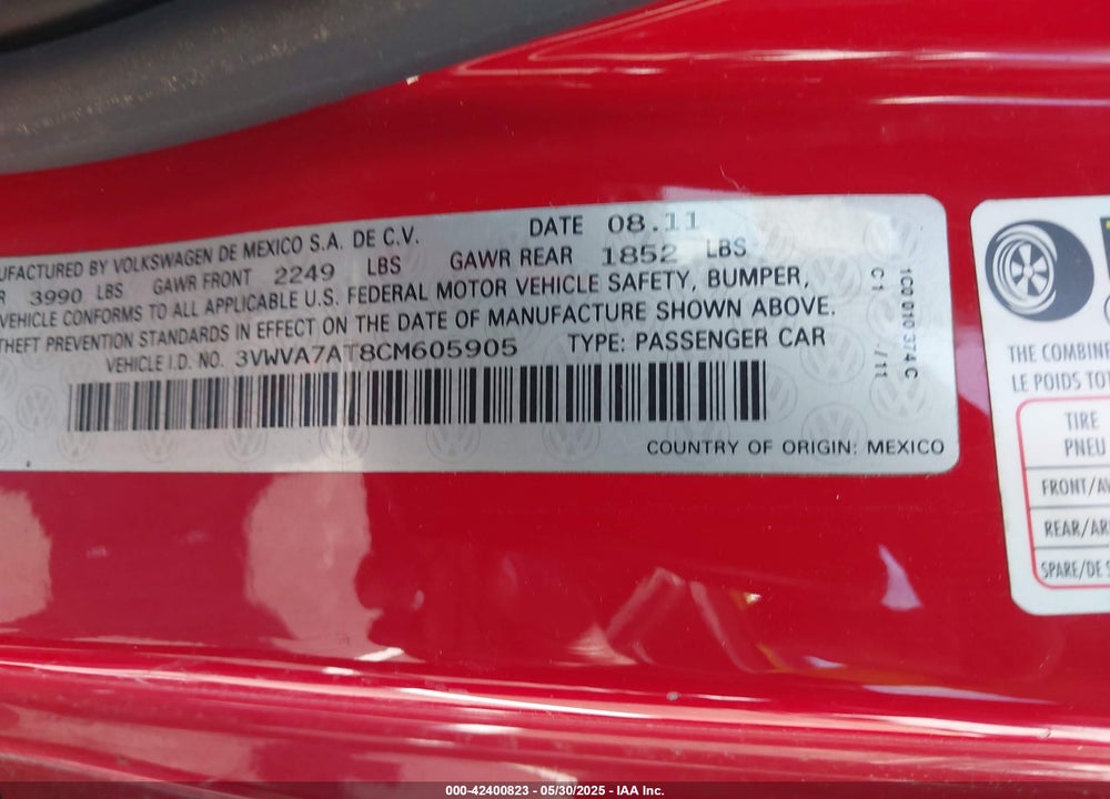 2012 VOLKSWAGEN BEETLE VIN: 3VWVA7AT8CM605905