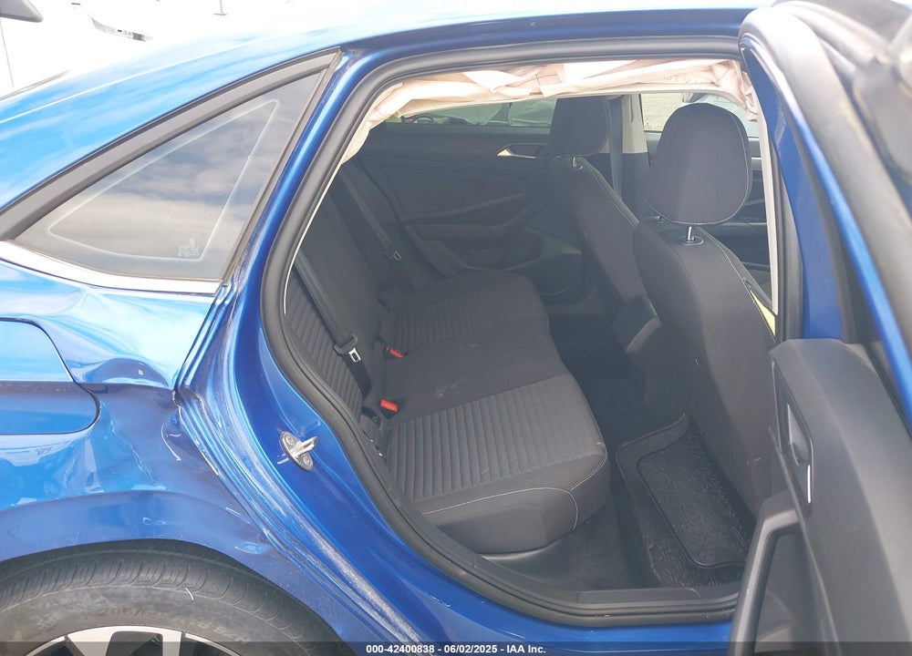 2023 VOLKSWAGEN JETTA VIN: 3VW4M7BU0PM010739