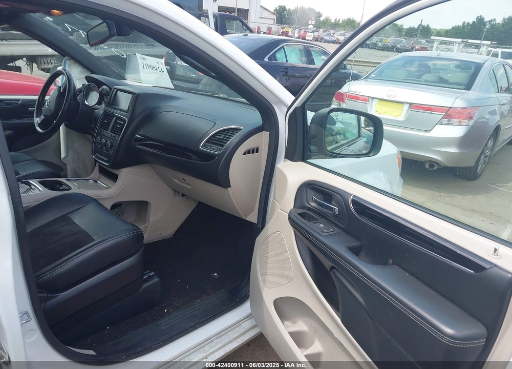 2019 DODGE GRAND CARAVAN SXT VIN: 2C4RDGCG1KR800277