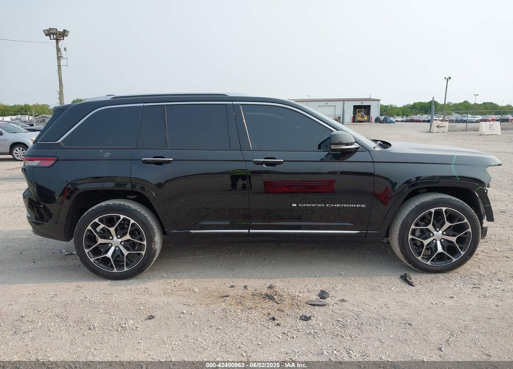 2022 JEEP GRAND CHEROKEE VIN: 1C4RJHET5N8510388