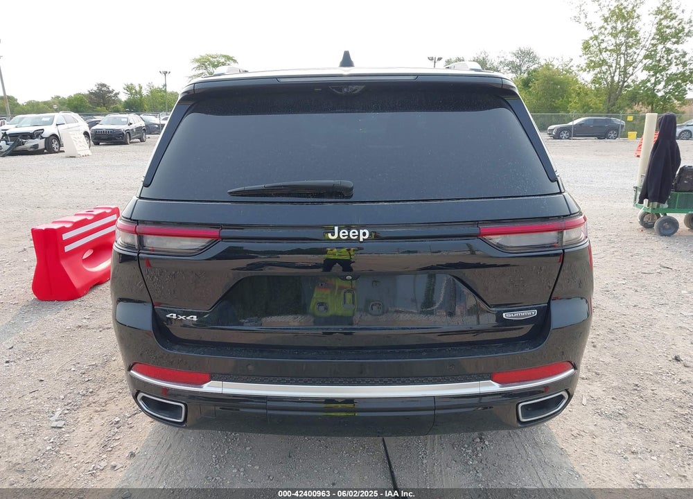 2022 JEEP GRAND CHEROKEE VIN: 1C4RJHET5N8510388